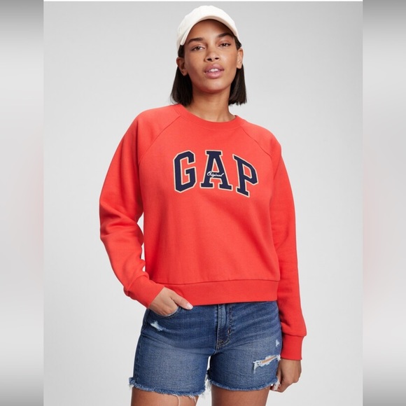 GAP Tops - Women’s Vintage Gap Soft Sweatshirt Medium/Tall